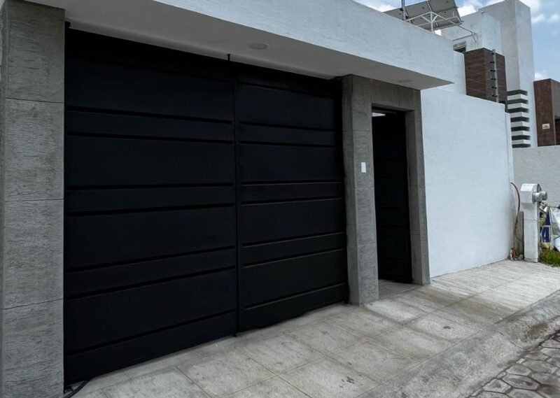 Casa Moderna de 3 Recámaras con Acabados de Lujo y Recámara en Planta Baja | Cuautla, Morelos