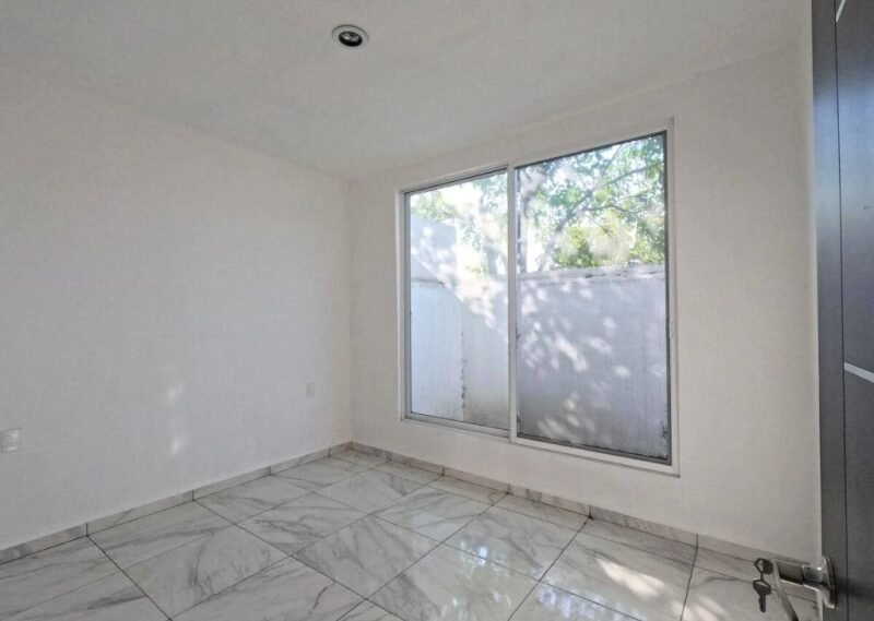 Casa Familiar con Jardín Único en Arboleda Centenario, Casasano – Cuautla